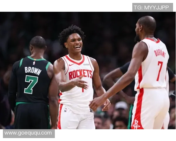 火箭队与鹈鹕队常规赛对决精彩回顾与赛后分析